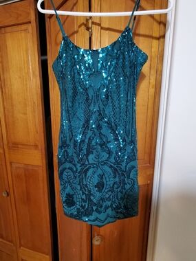 Lucy in the Sky | Dresses | Green Sequin Promhomecoming Dress | Poshmark